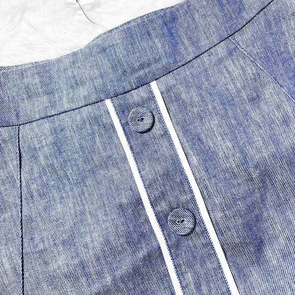 Talbots Denim Chambray Skirt Button Accents A-Line SZ10 NWT - Picture 5 of 7